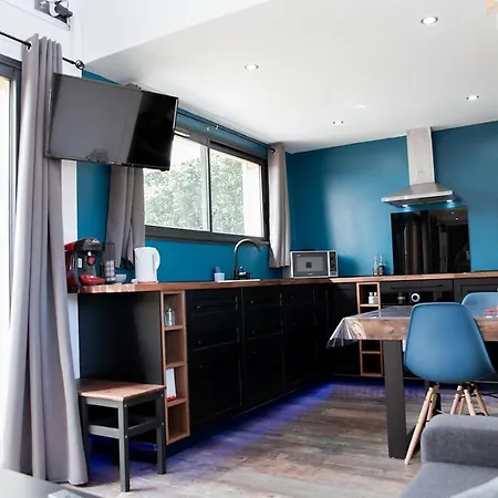 Tiny Contemporaine Et Cosy Avec Jacuzzi