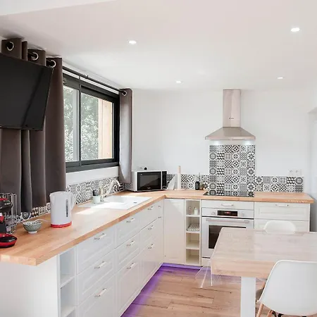 Tiny Contemporaine Et Cosy Avec Jacuzzi * Aureilhan (Landes)