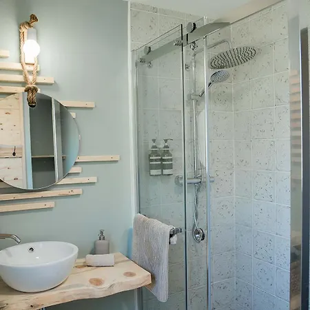 Tiny Contemporaine Et Cosy Avec Jacuzzi Casa vacanze Aureilhan (Landes)