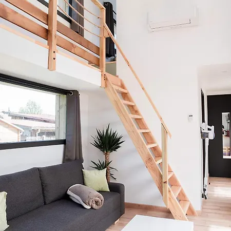 Casa vacanze Tiny Contemporaine Et Cosy Avec Jacuzzi